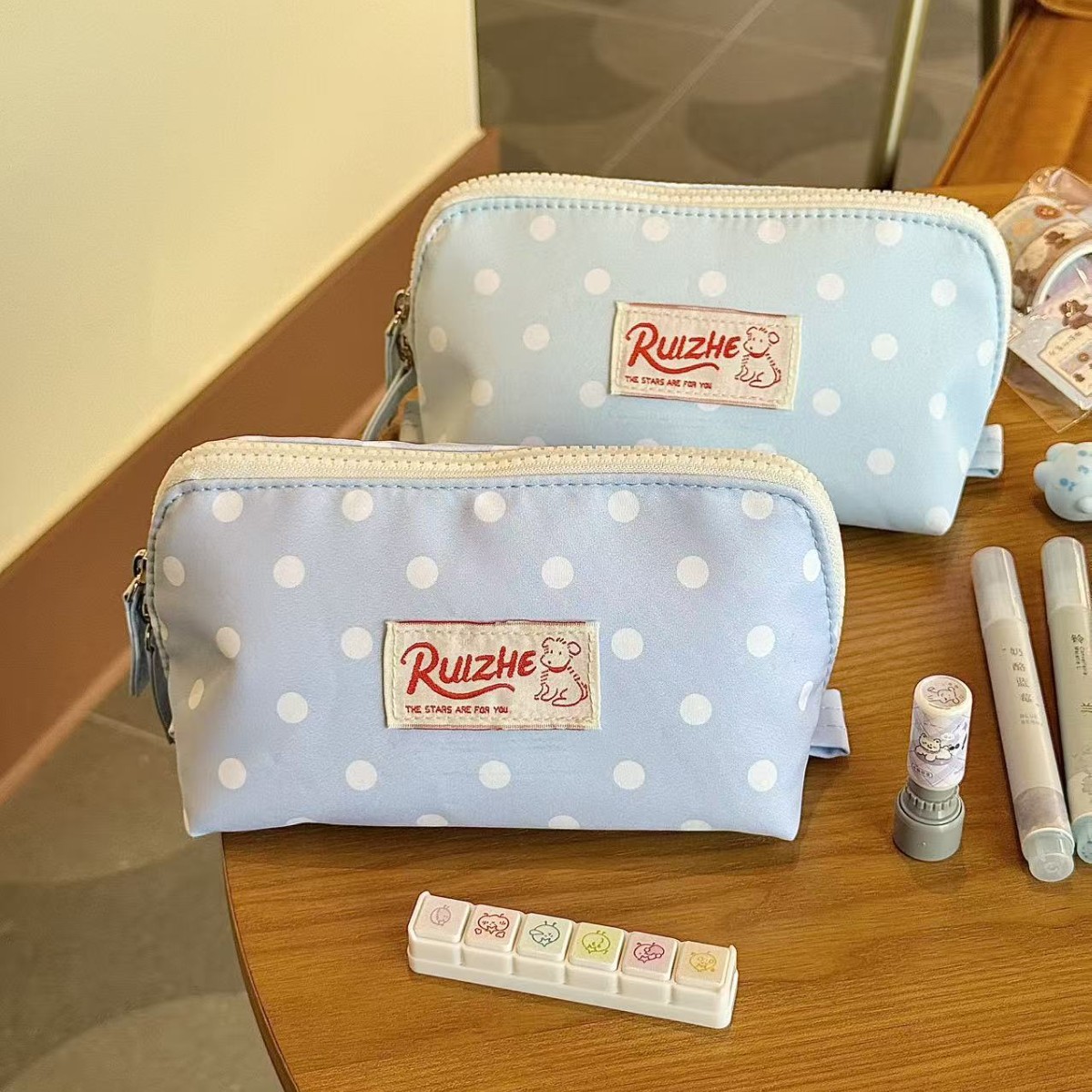 Pencil Case Large - Çok fonksiyonlu kalem kutusu, puantiyeli büyük